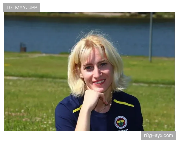 费内巴切革新转会策略：聚焦青年才俊与经验老将的黄金组合