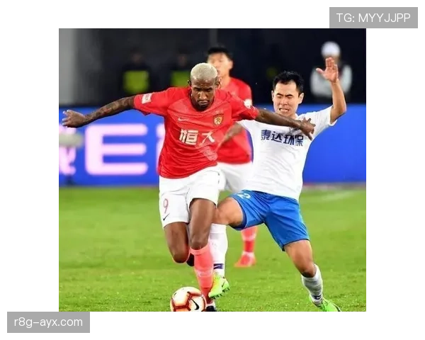 广州队赛季总结：经历挑战，状态回暖，迎接新篇章